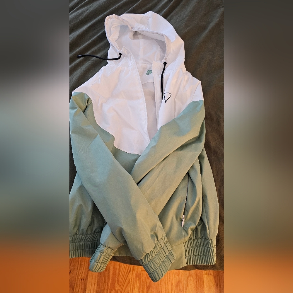Two-Tone Hooded Windbreaker Jacket By DAE